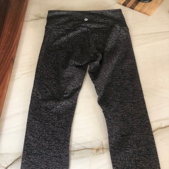 Wunder Under Crop (High-Rise) - Picture 1 of 6